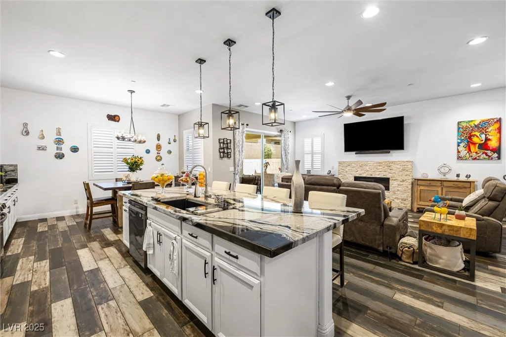 417 Honeybrush, Henderson, NV 89011