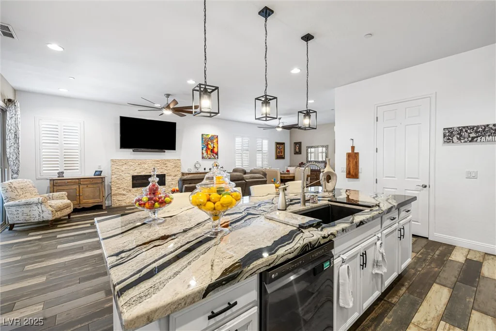 417 Honeybrush, Henderson, NV 89011
