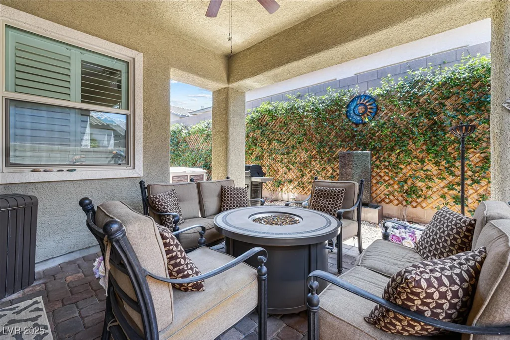 417 Honeybrush, Henderson, NV 89011
