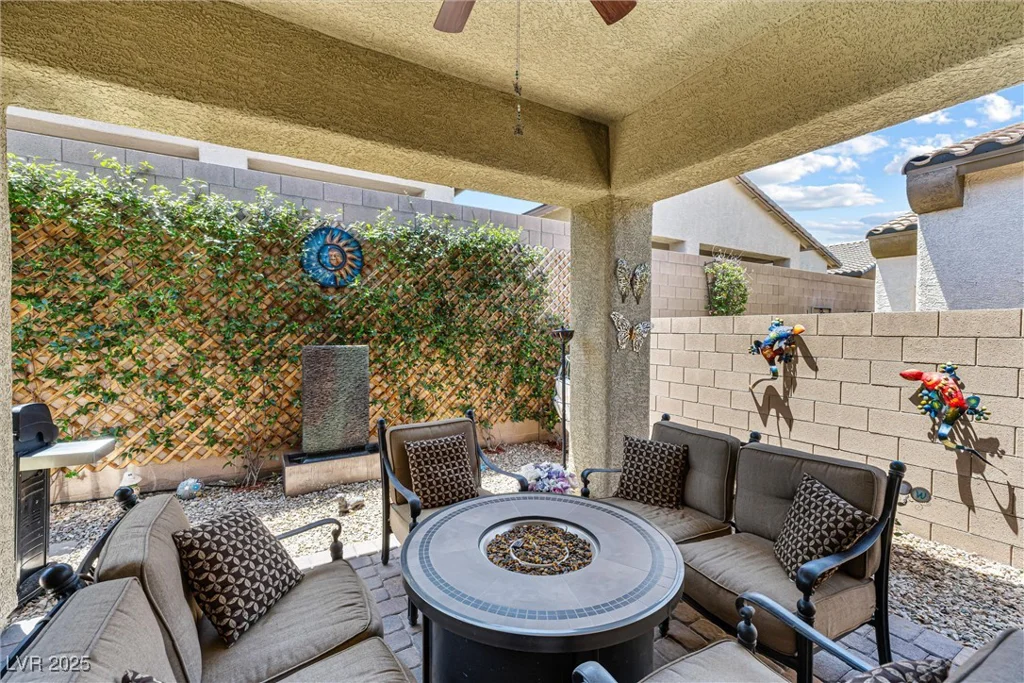 417 Honeybrush, Henderson, NV 89011