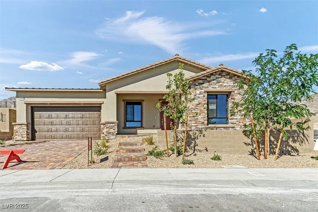 669 Stowell, Las Vegas, NV 89138