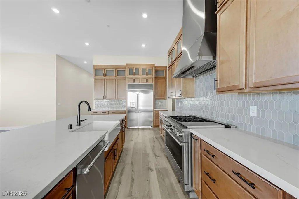 669 Stowell, Las Vegas, NV 89138