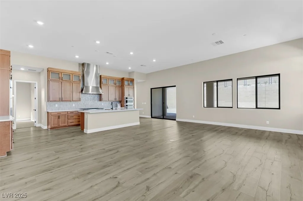 669 Stowell, Las Vegas, NV 89138