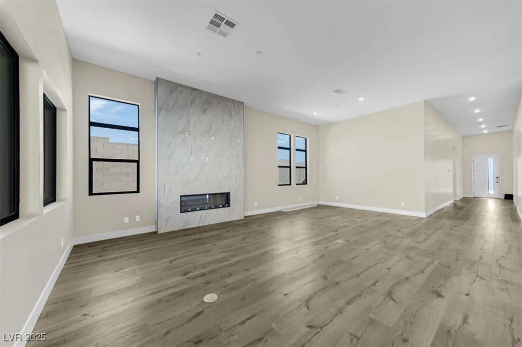 669 Stowell, Las Vegas, NV 89138