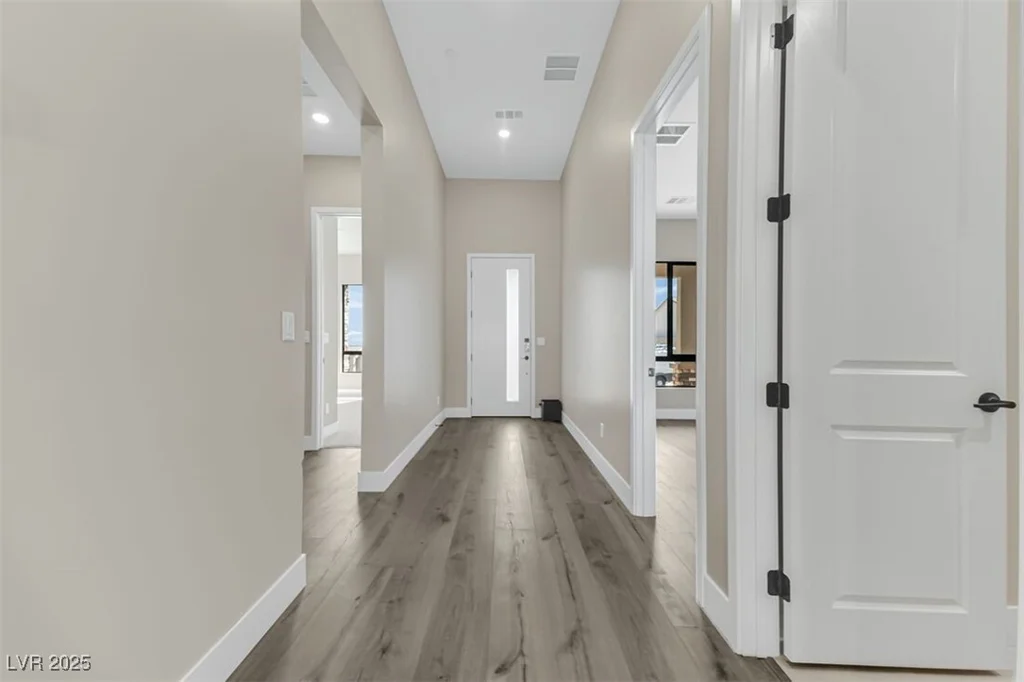 669 Stowell, Las Vegas, NV 89138