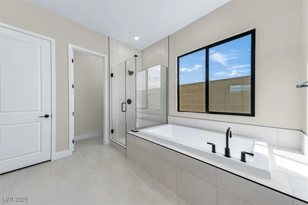 669 Stowell, Las Vegas, NV 89138