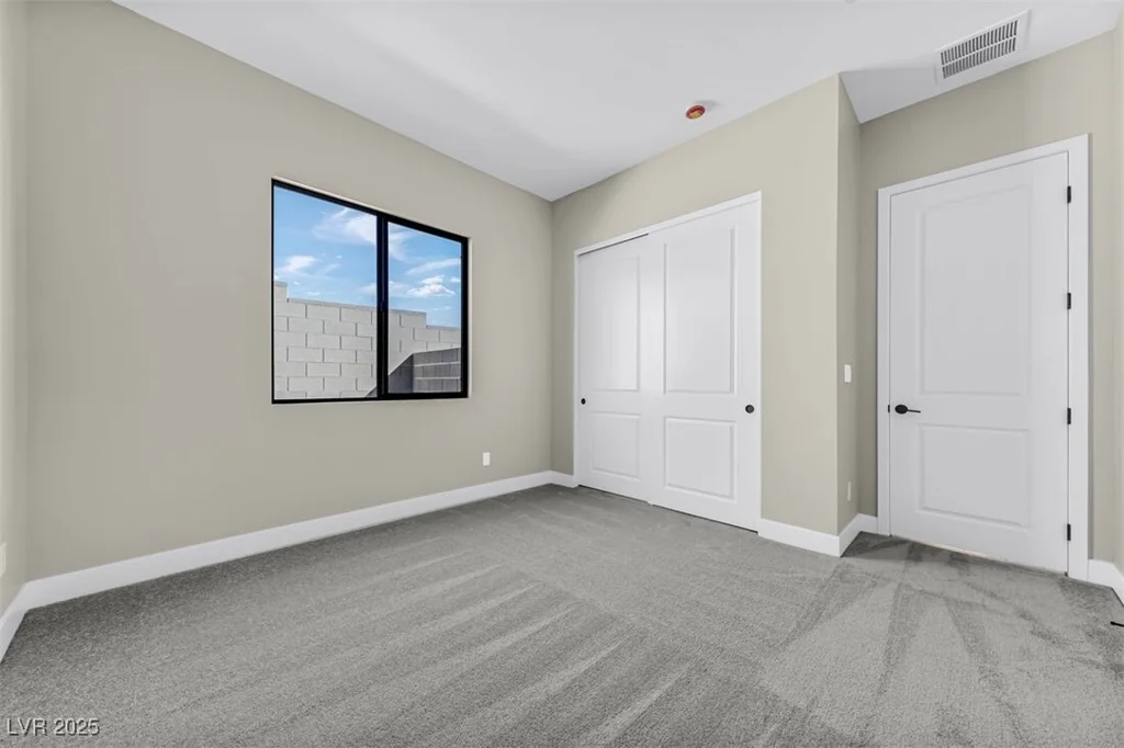 669 Stowell, Las Vegas, NV 89138