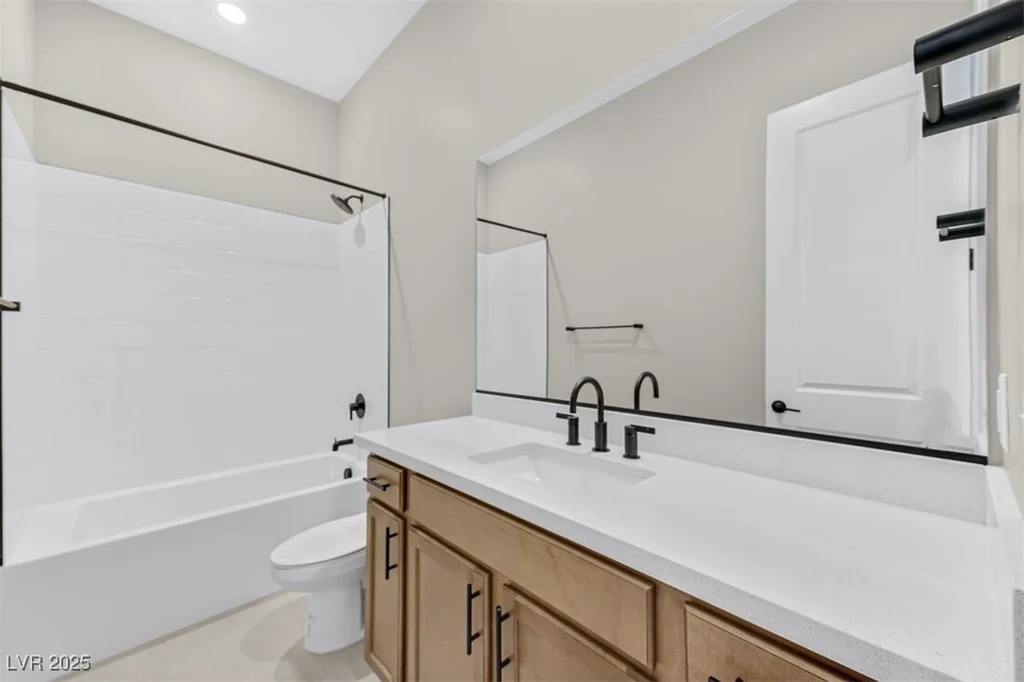 669 Stowell, Las Vegas, NV 89138