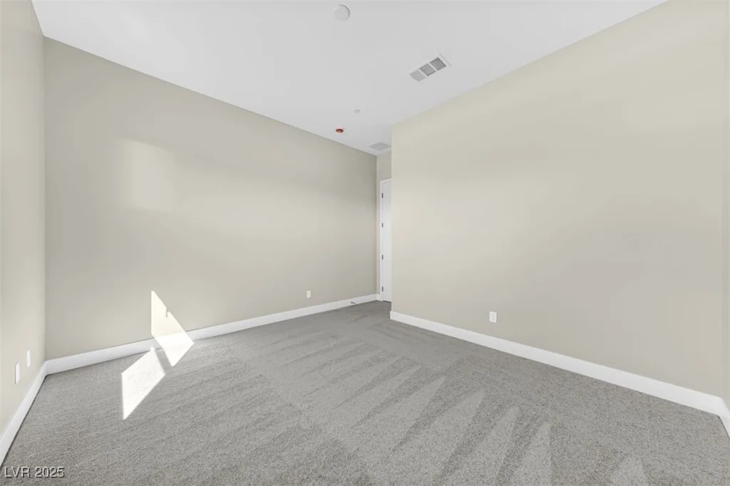 669 Stowell, Las Vegas, NV 89138
