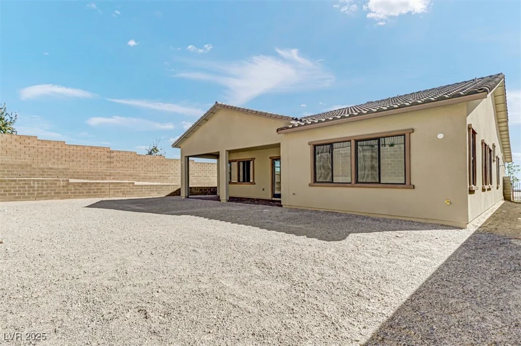 669 Stowell, Las Vegas, NV 89138