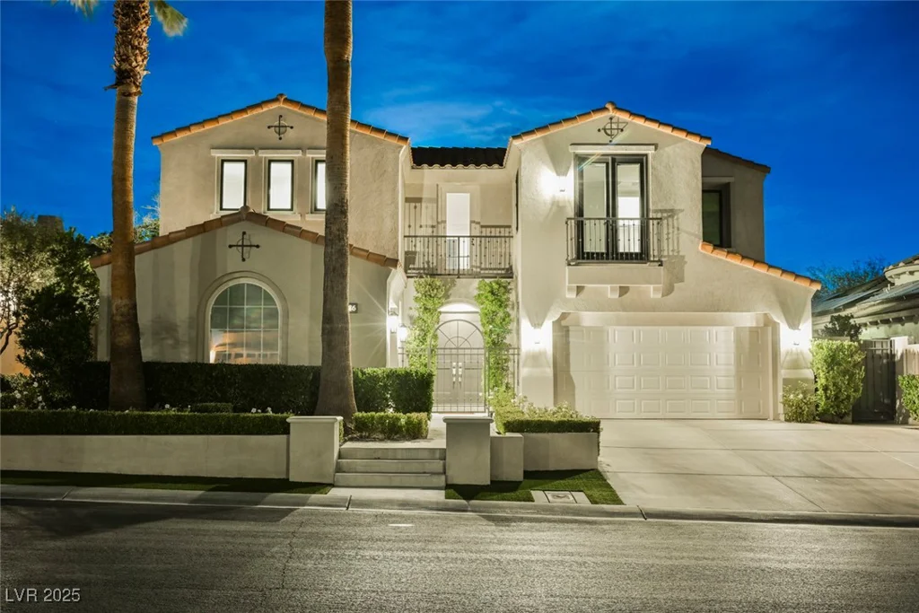 2486 Grassy Spring, Las Vegas, NV 89135