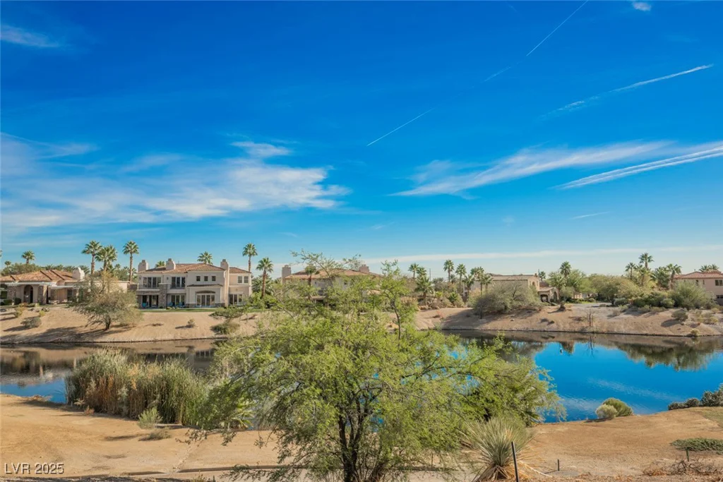 2486 Grassy Spring, Las Vegas, NV 89135