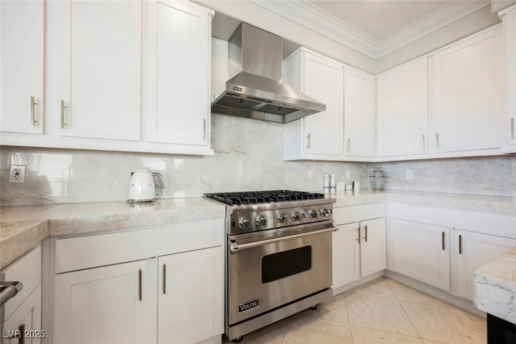 2486 Grassy Spring, Las Vegas, NV 89135
