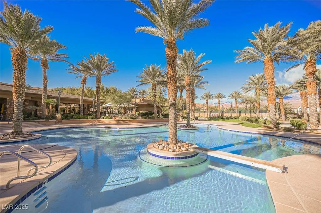 2486 Grassy Spring, Las Vegas, NV 89135