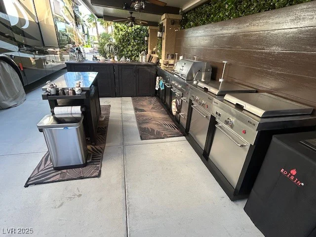 8175 Arville, Las Vegas, NV 89139
