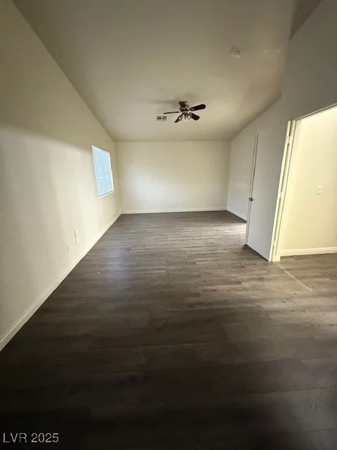 3923 Via Lucia, Las Vegas, NV 89115