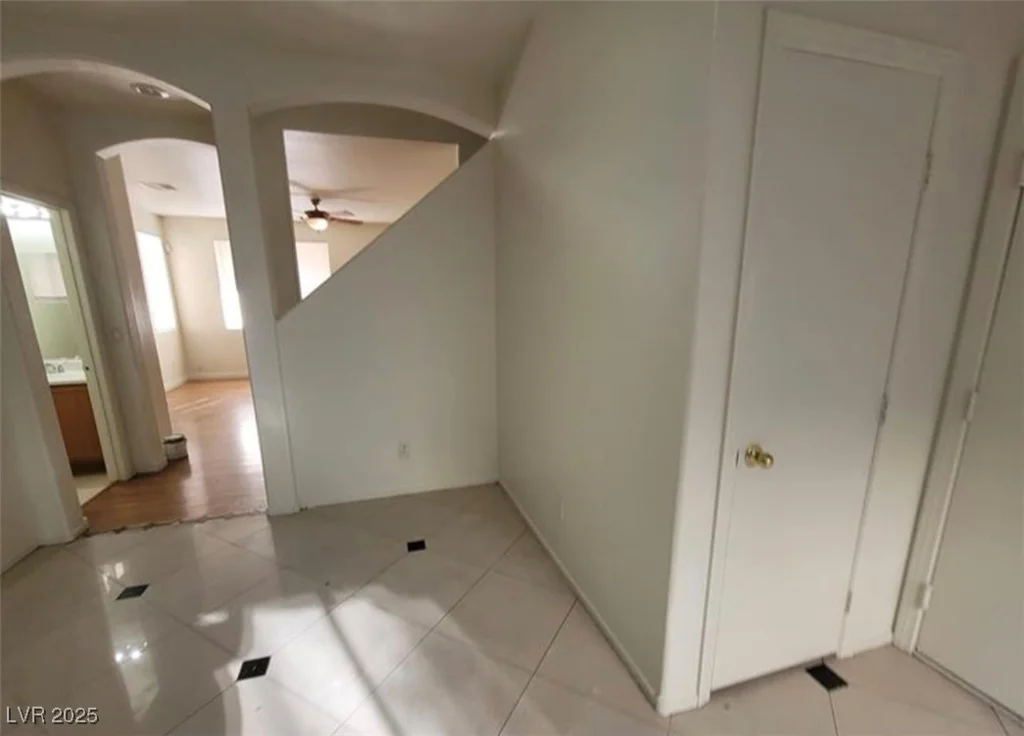 6848 Mesita, Las Vegas, NV 89122