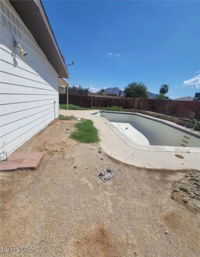 4555 Payson, Las Vegas, NV 89115