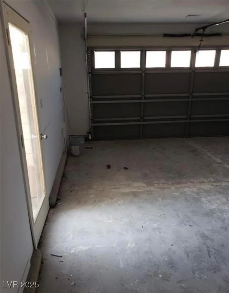6645 Telegraph, Las Vegas, NV 89108