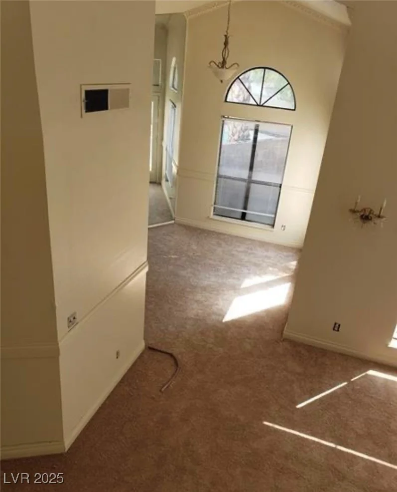 6645 Telegraph, Las Vegas, NV 89108
