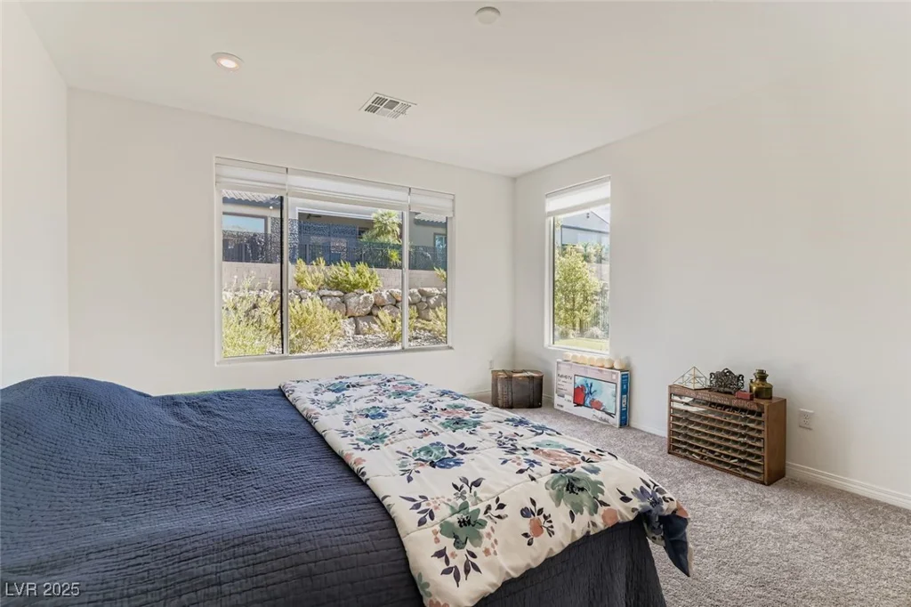 116 Lake Oasis, Henderson, NV 89011