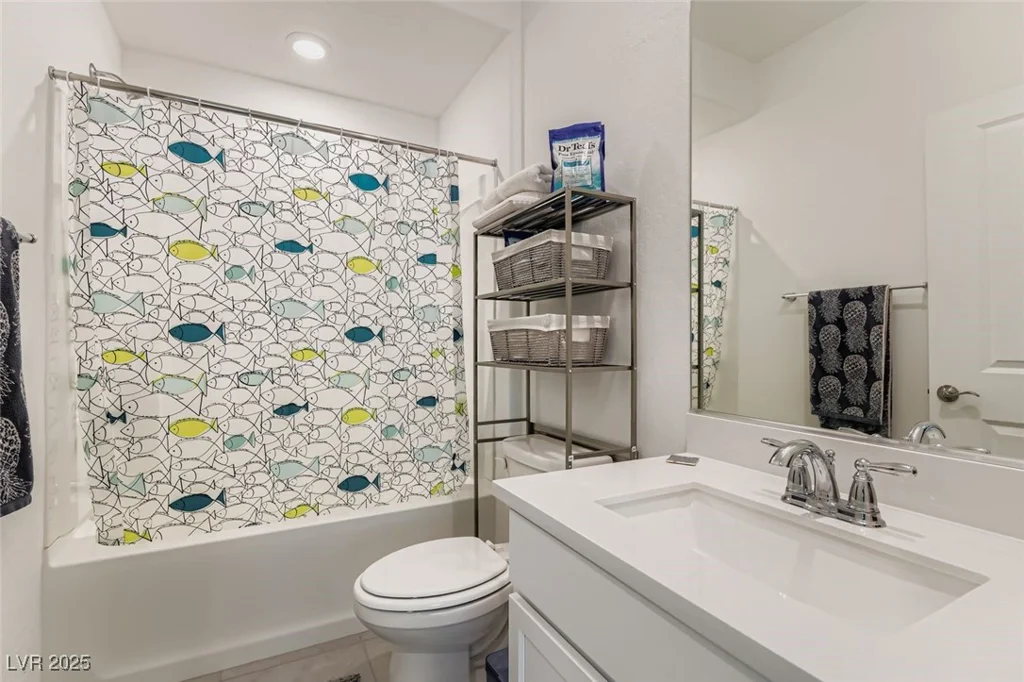 116 Lake Oasis, Henderson, NV 89011