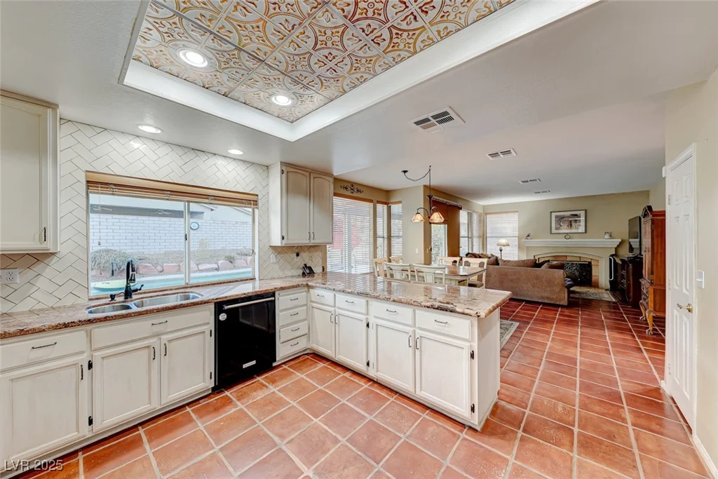 8240 Campana, Las Vegas, NV 89147