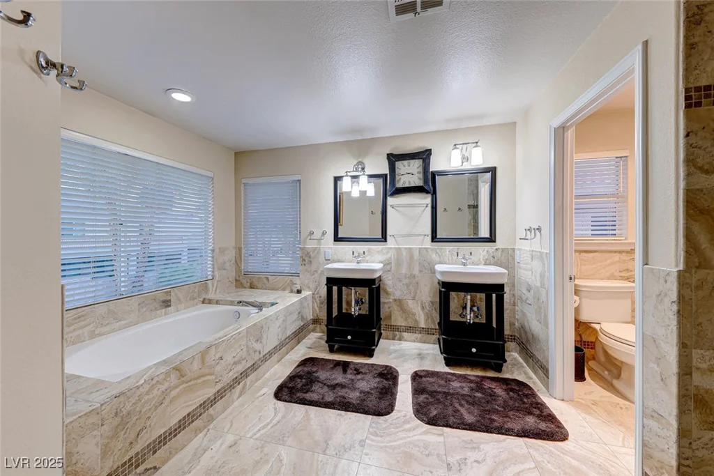 8240 Campana, Las Vegas, NV 89147