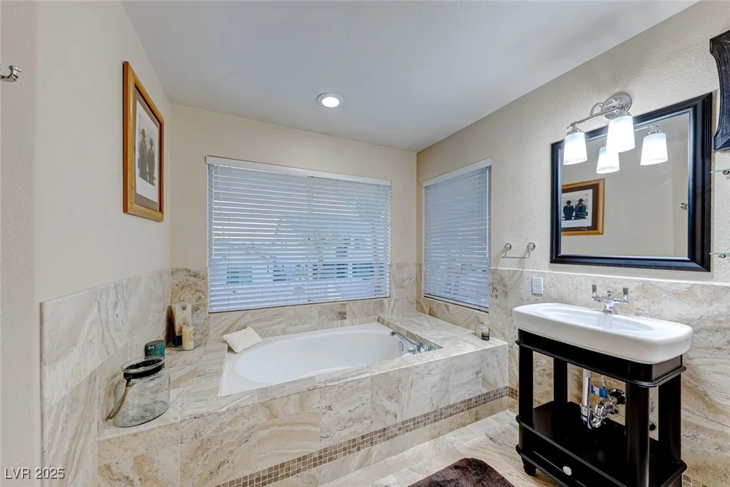 8240 Campana, Las Vegas, NV 89147
