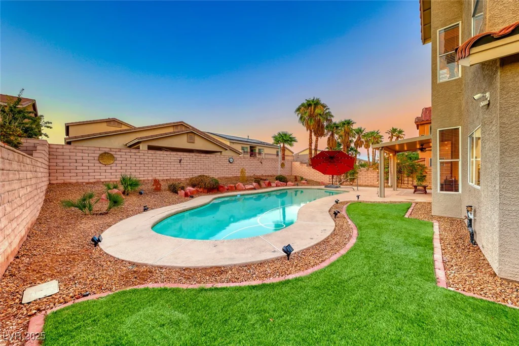 8240 Campana, Las Vegas, NV 89147