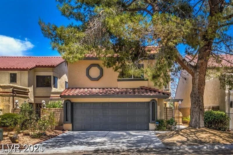 4488 Los Reyes, Las Vegas, NV 89121