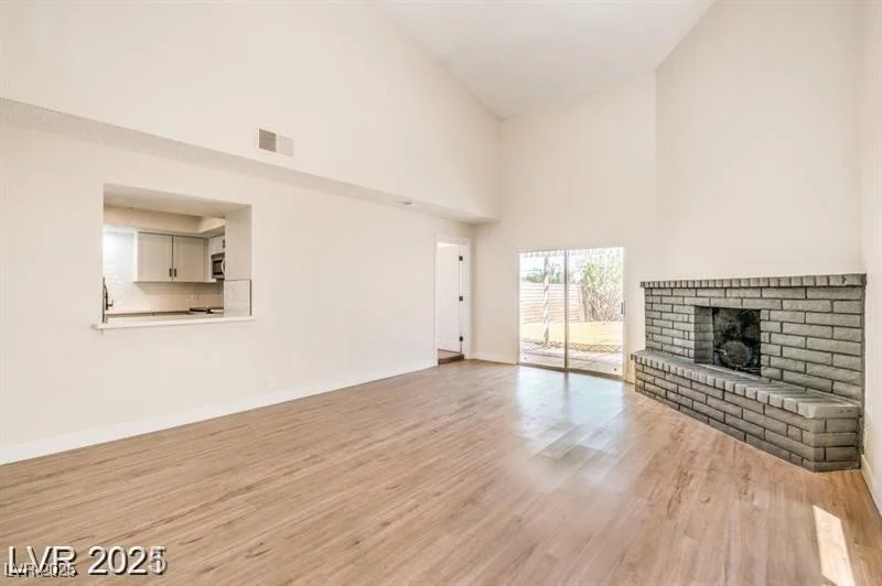 4488 Los Reyes, Las Vegas, NV 89121