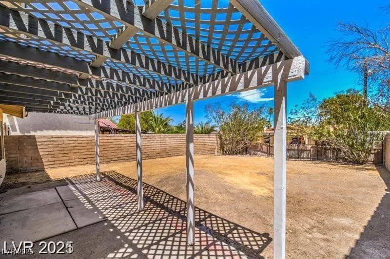 4488 Los Reyes, Las Vegas, NV 89121