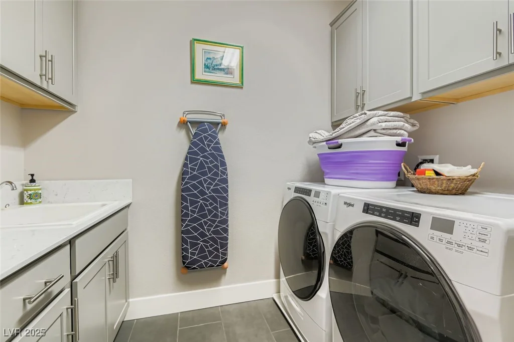 51 Via Di Vita, Henderson, NV 89011