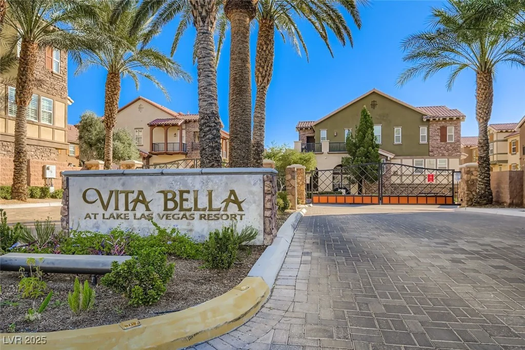 51 Via Di Vita, Henderson, NV 89011