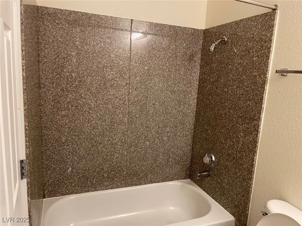 5427 Indian River, Las Vegas, NV 89103