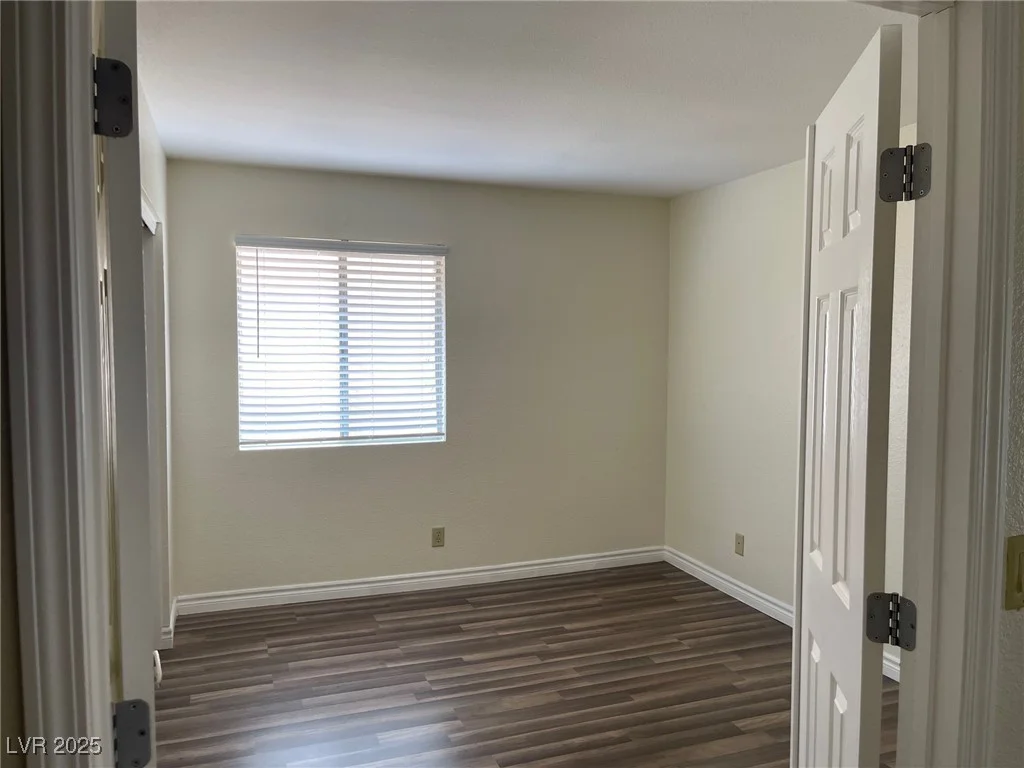 5427 Indian River, Las Vegas, NV 89103
