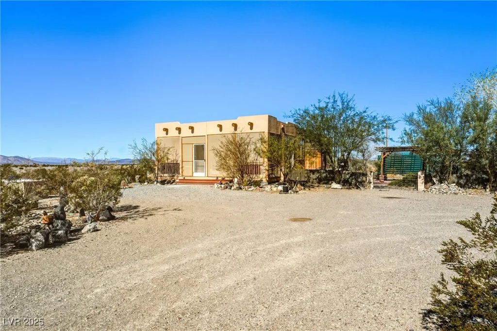 930 Weiss, Amargosa Valley, NV 89020