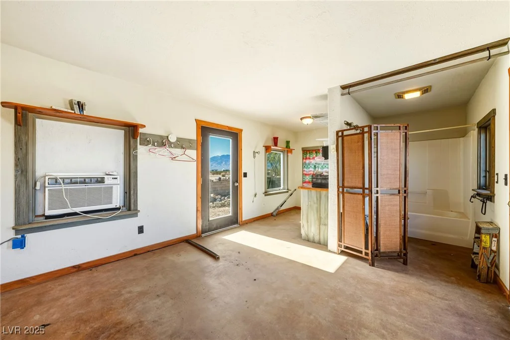 930 Weiss, Amargosa Valley, NV 89020