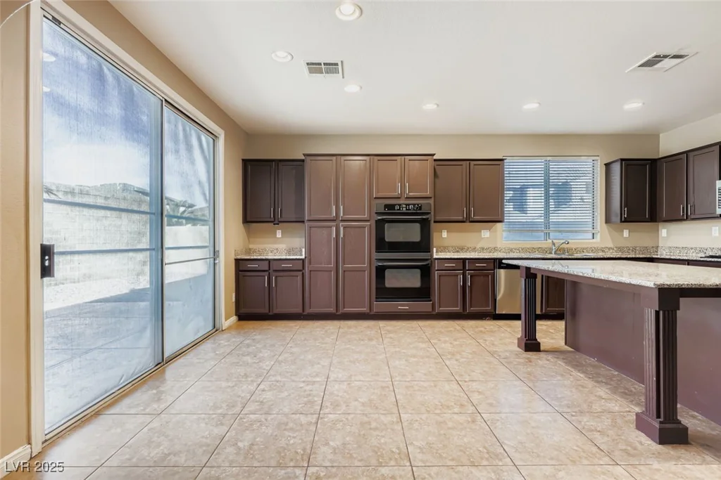 599 Marsh Creek, Henderson, NV 89002