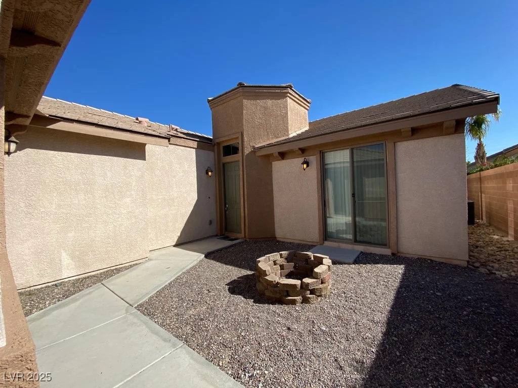 3809 Bracebridge Falls, North Las Vegas, NV 89085