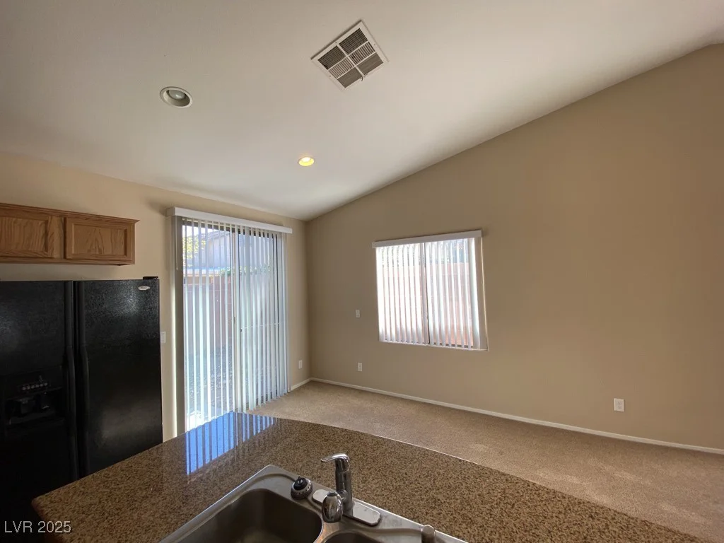 3809 Bracebridge Falls, North Las Vegas, NV 89085