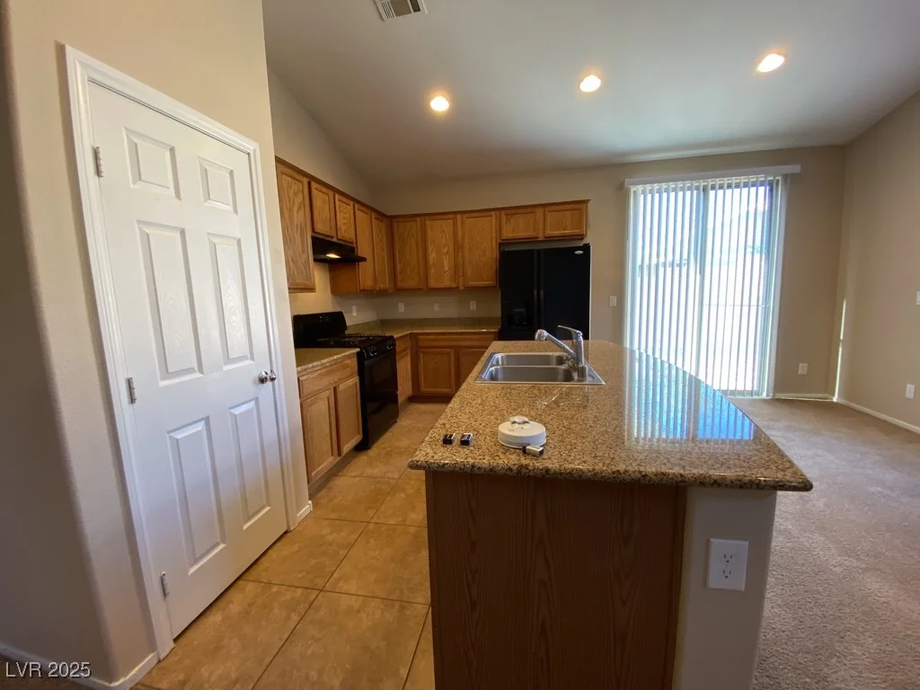 3809 Bracebridge Falls, North Las Vegas, NV 89085