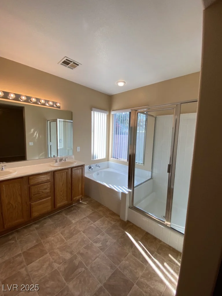 3809 Bracebridge Falls, North Las Vegas, NV 89085