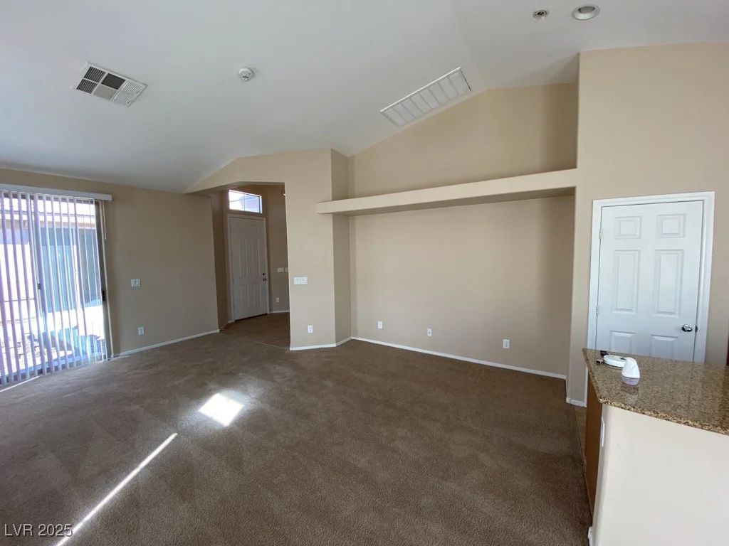 3809 Bracebridge Falls, North Las Vegas, NV 89085
