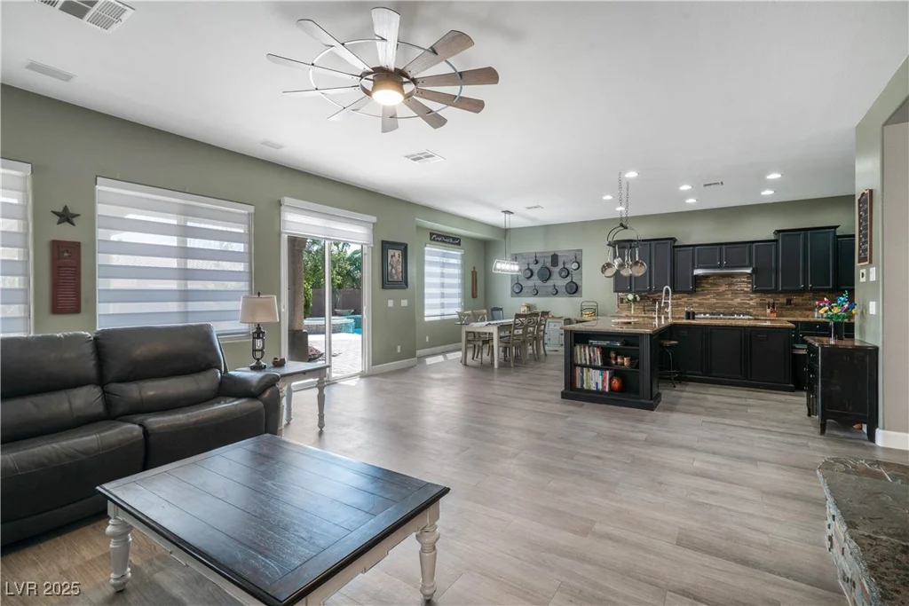 6524 Convinto, Las Vegas, NV 89131