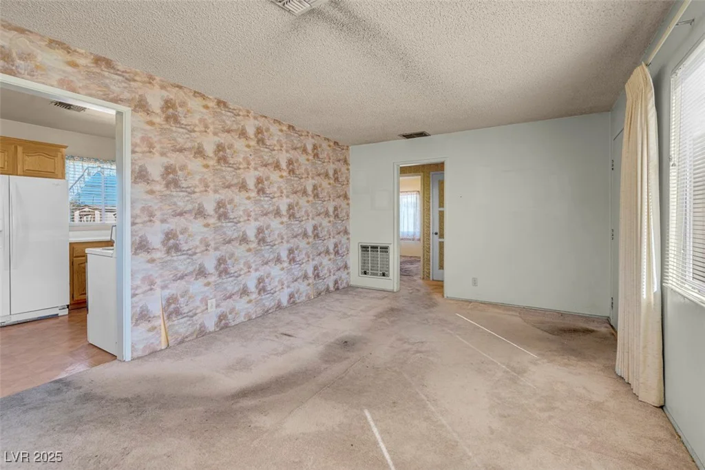 32 Mallory, Henderson, NV 89015