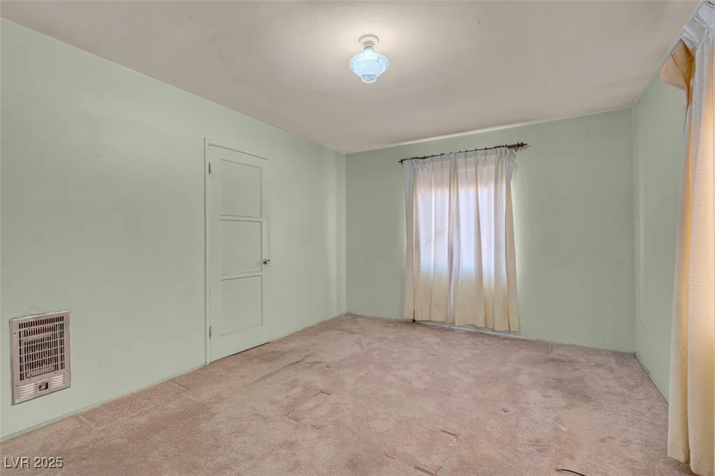 32 Mallory, Henderson, NV 89015