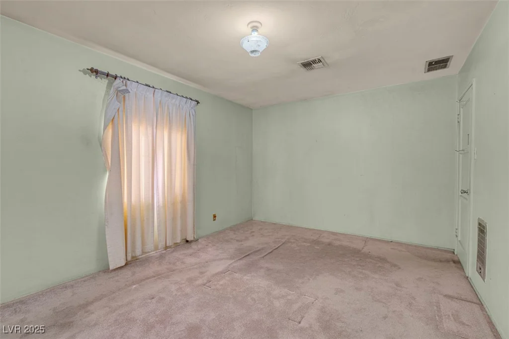 32 Mallory, Henderson, NV 89015