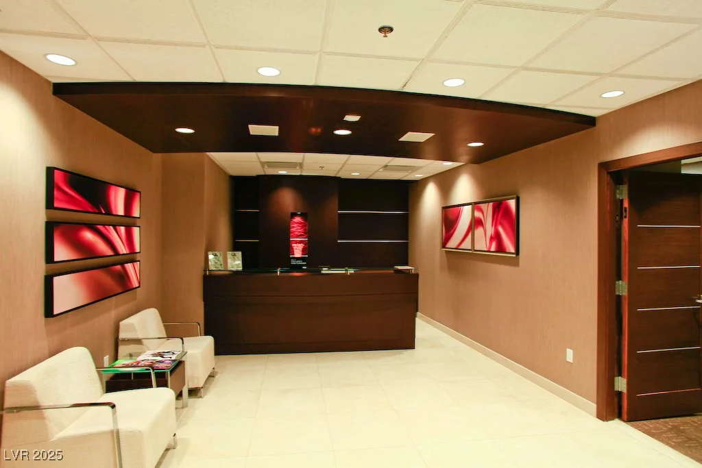 2600 Harmon, Las Vegas, NV 89158